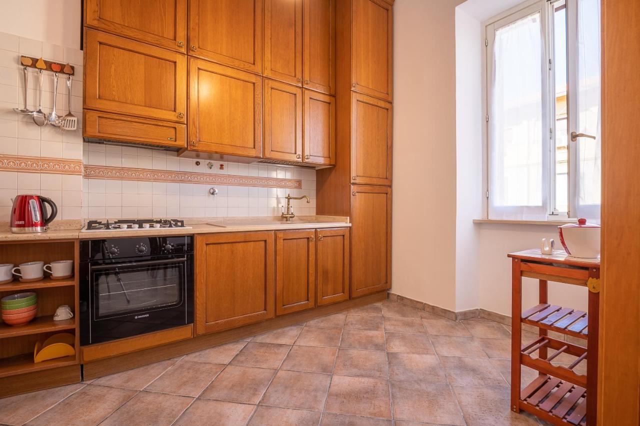Apartment Cesare Vatican Museums Rom